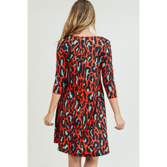 Women's 3/4 Length Sleeve Leopard Print Soft Dress - Picture 4 of 8
